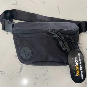 NWT Baboon to the Moon Black Fanny Pack